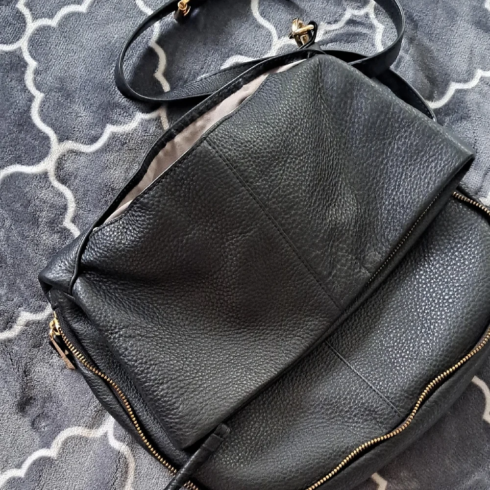 Vince Camuto Black Leather Crossbody Bag - Picture 14 of 15